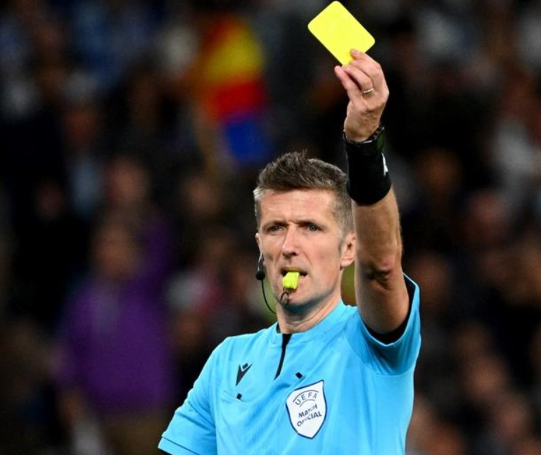 yellow-card-accumulation-dalam-sepak-bola