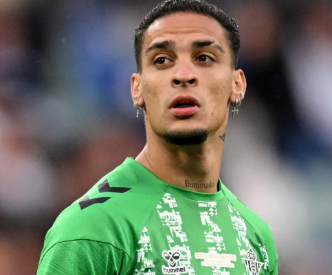 antony-menolak-untuk-reuni-dengan-ronaldo