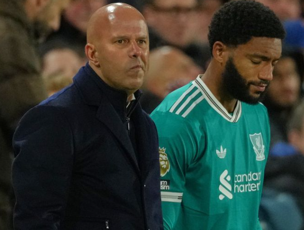 masalah-liverpool-itu-berada-di-pertahanan-yang-kacau