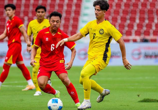 vietnam-u-22-berhasil-kalahkan-timnas-malaysia