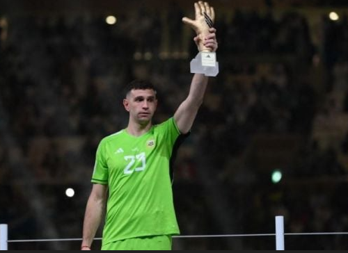 Kiper Penyelamat Pahlawan Yang Sering Terlupakan Di Lapangan