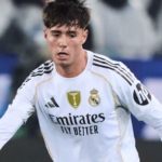Transfer Pemain Arsenal Dekati Bek Tengah Veteran